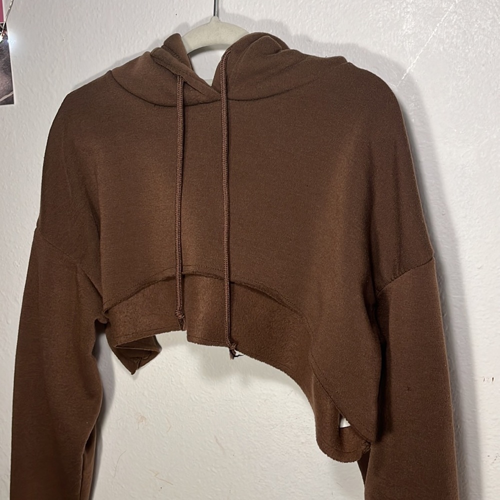 Crop top for women